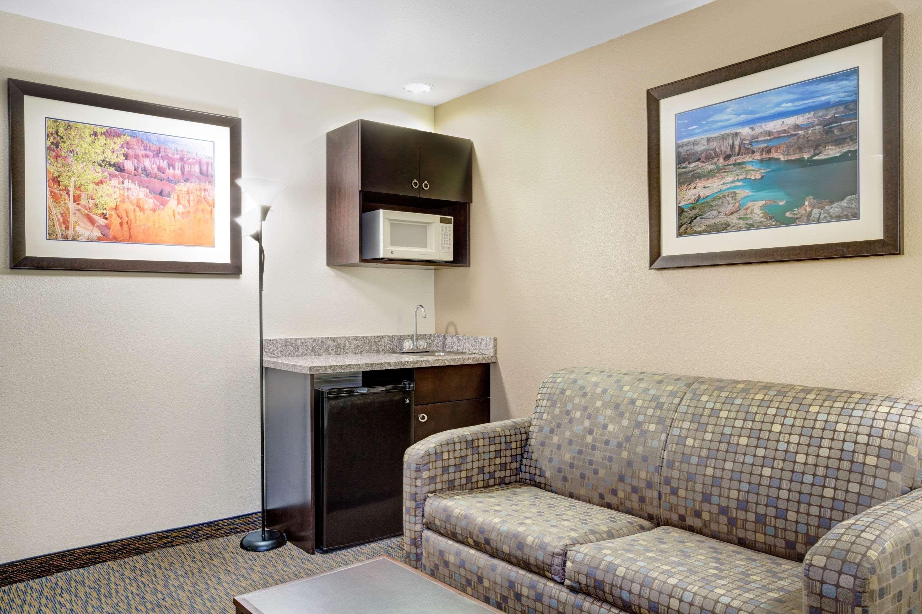 Days Inn & Suites By Wyndham Page Lake Powell Exterior foto